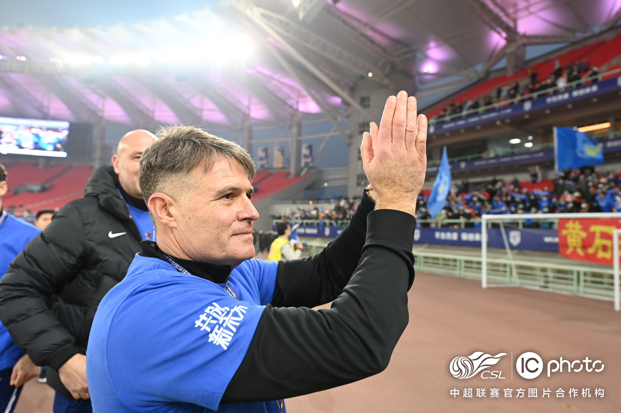 辽宁本钢训练开放日，今晚队长鼓劲引欢呼，中超在即，高层口径保持一致的简单介绍-九游体育