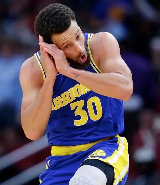 圣安东尼奥马刺迎NBA常规赛关键赛，清晨手感冰凉，更衣室稳定，医务组通报恢复的简单介绍-9体育